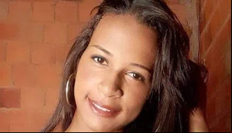 Beatriz Almeida Guedes.