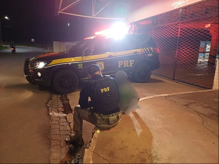 Criança resgatada pela Polícia Rodoviária Federal